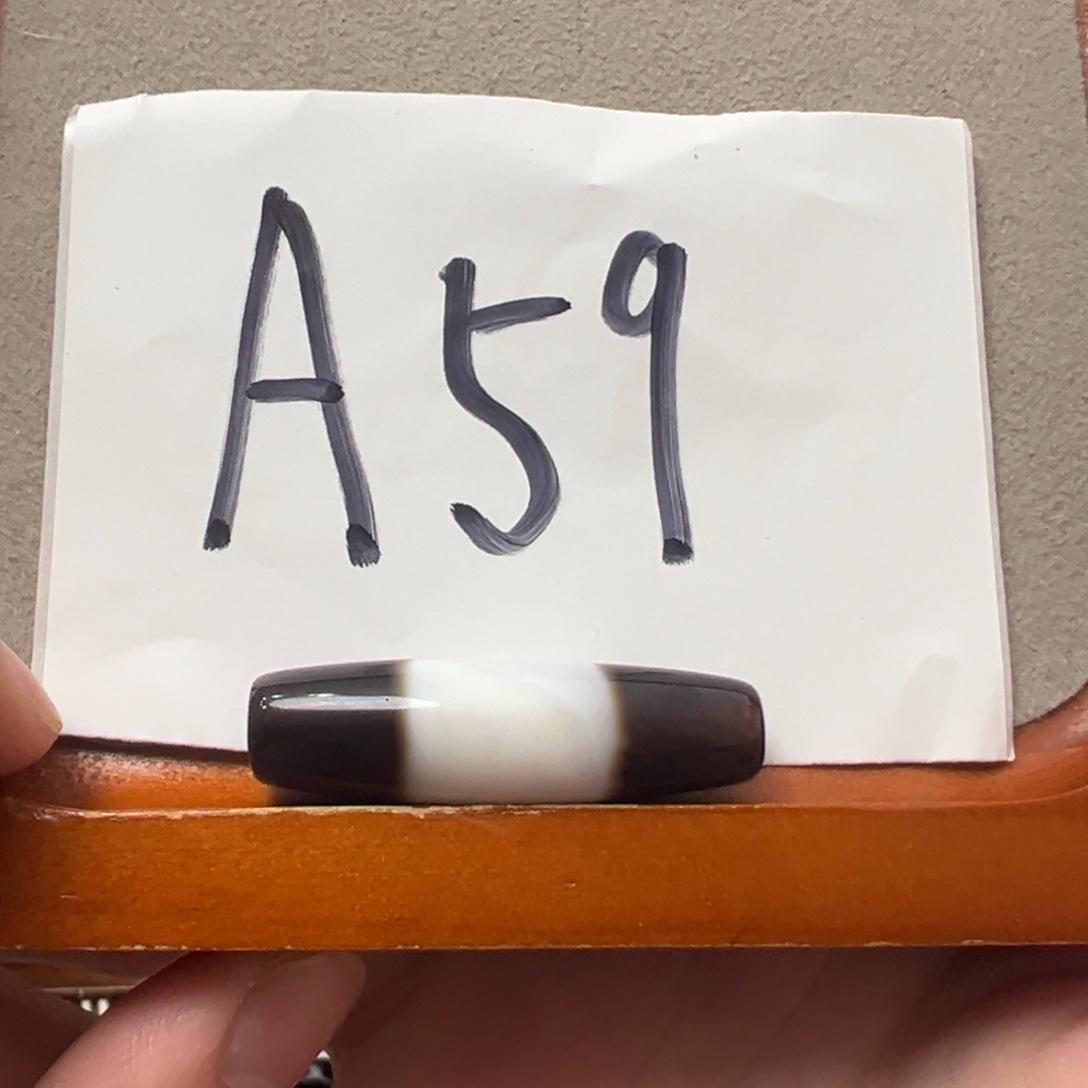 玛瑙/玉髓未镶嵌1带石纹特价处理品