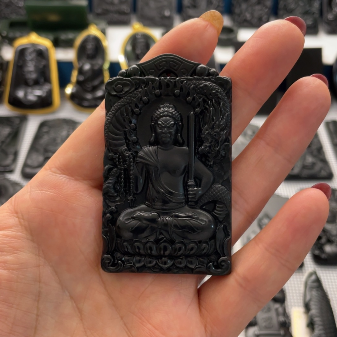 蛇纹石玉吊坠未镶嵌天**久