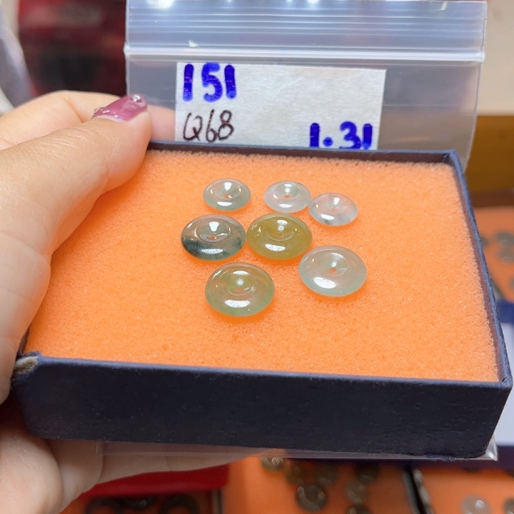 定制翡翠未镶嵌不