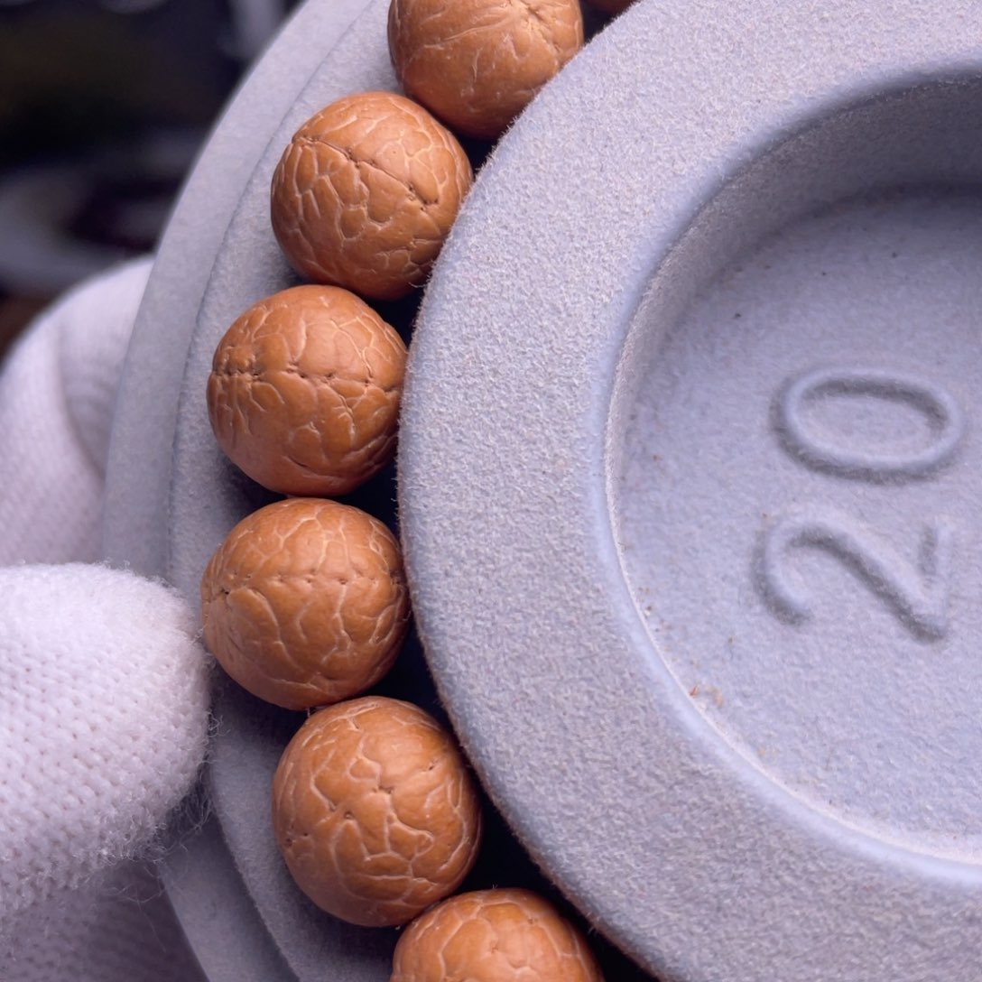 凤眼菩提吊坠菩提305