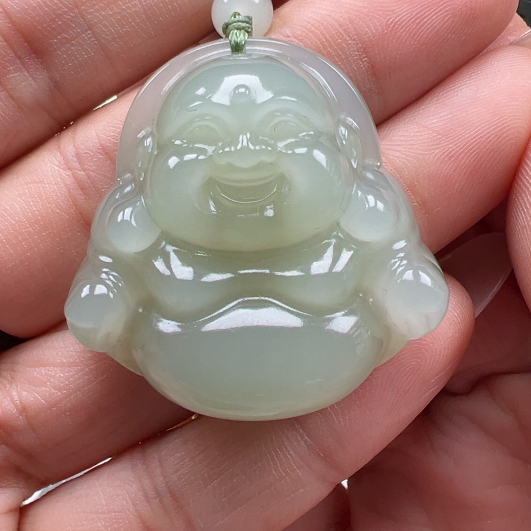 和田玉未镶嵌颈饰贝****」