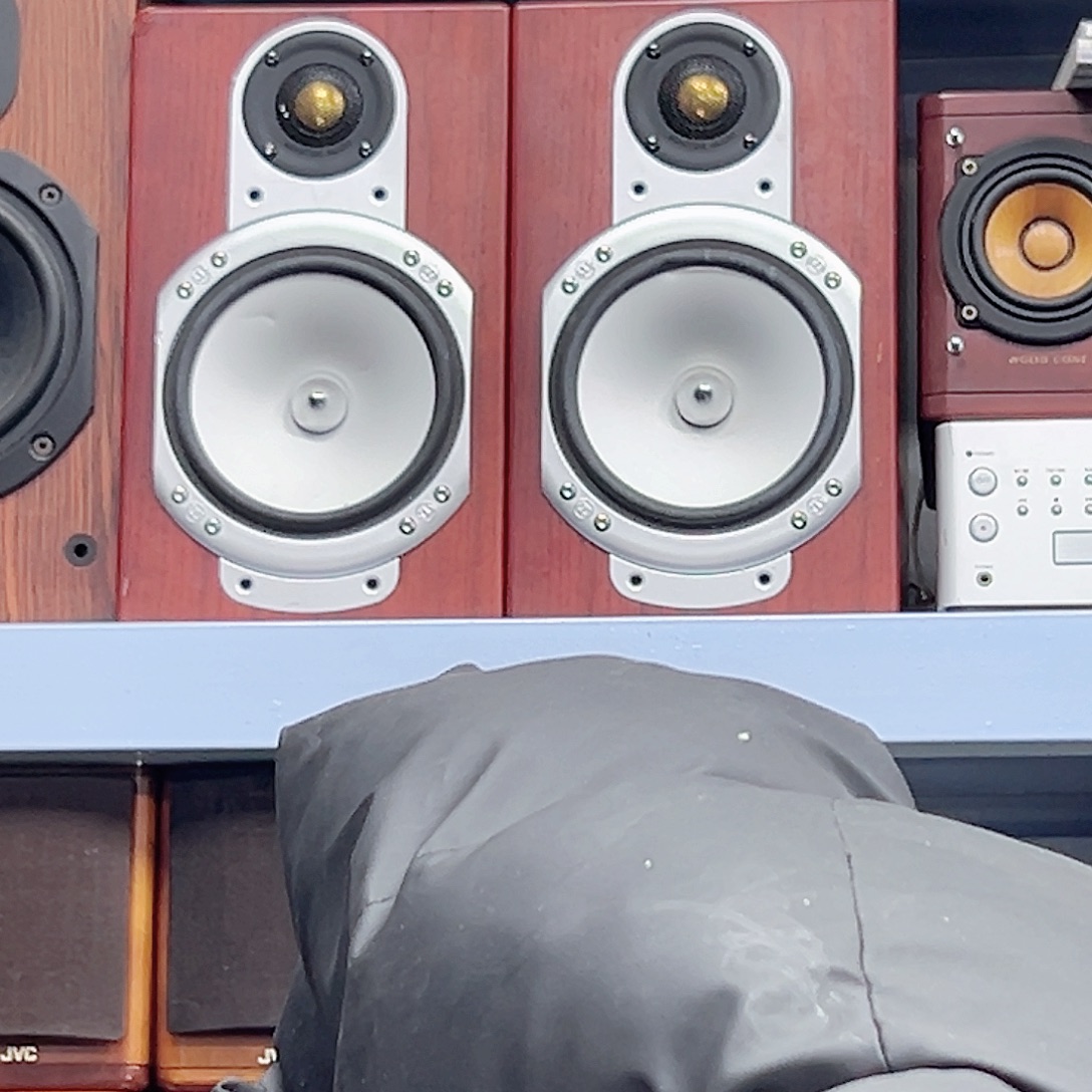 8新猛牌银彩rs1 没有网罩