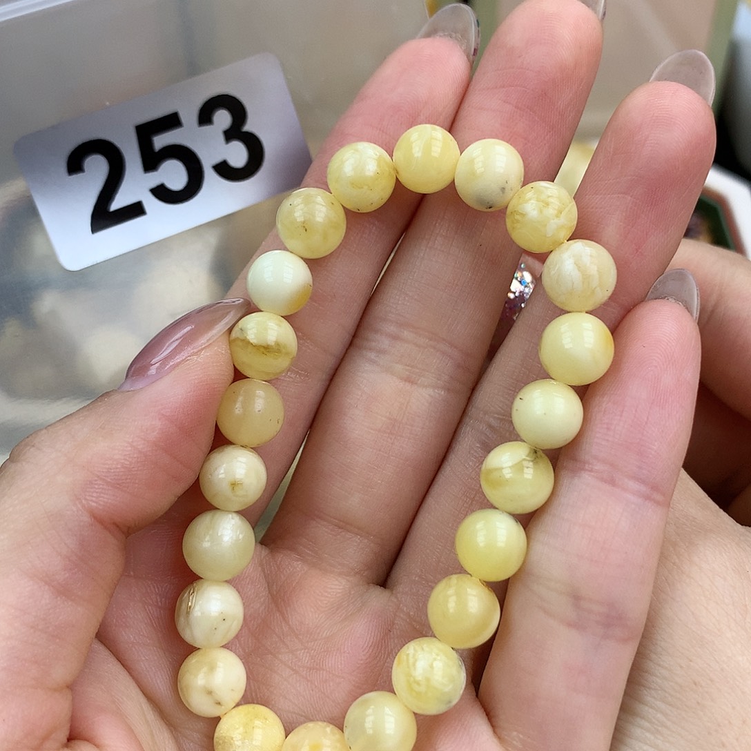 琥珀未镶嵌珠宝奇石8.7