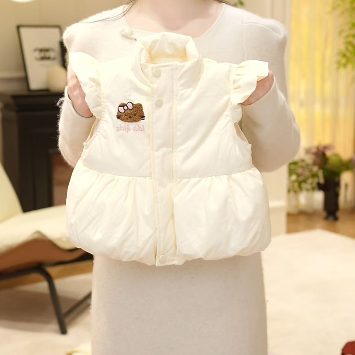 女童2025冬季新款洋气卡通加棉加厚马甲LY230