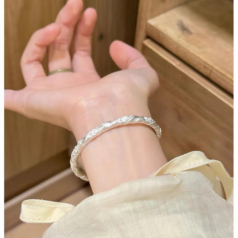 足银手镯 足银999.9白山茶玫瑰花百搭螺旋纹简约精致开口纯银手镯