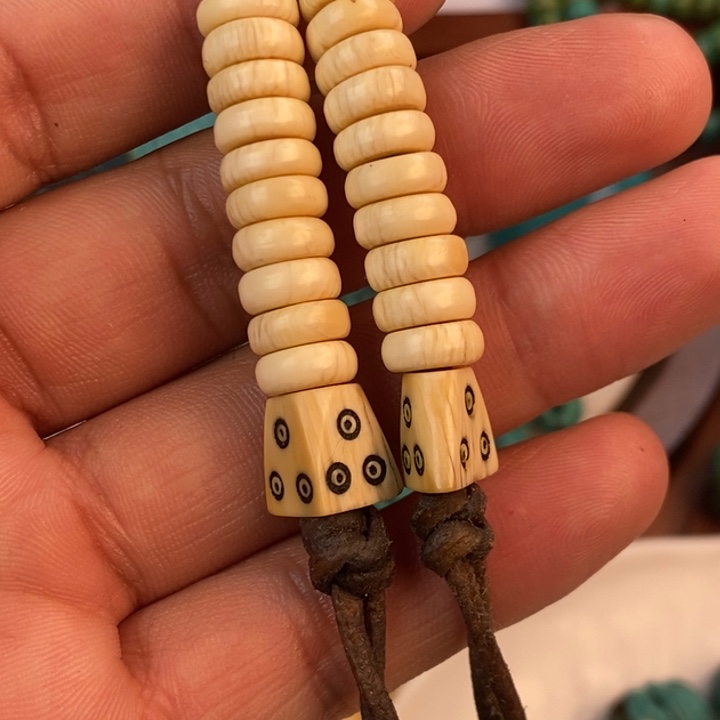 吊坠菩提根/象牙果