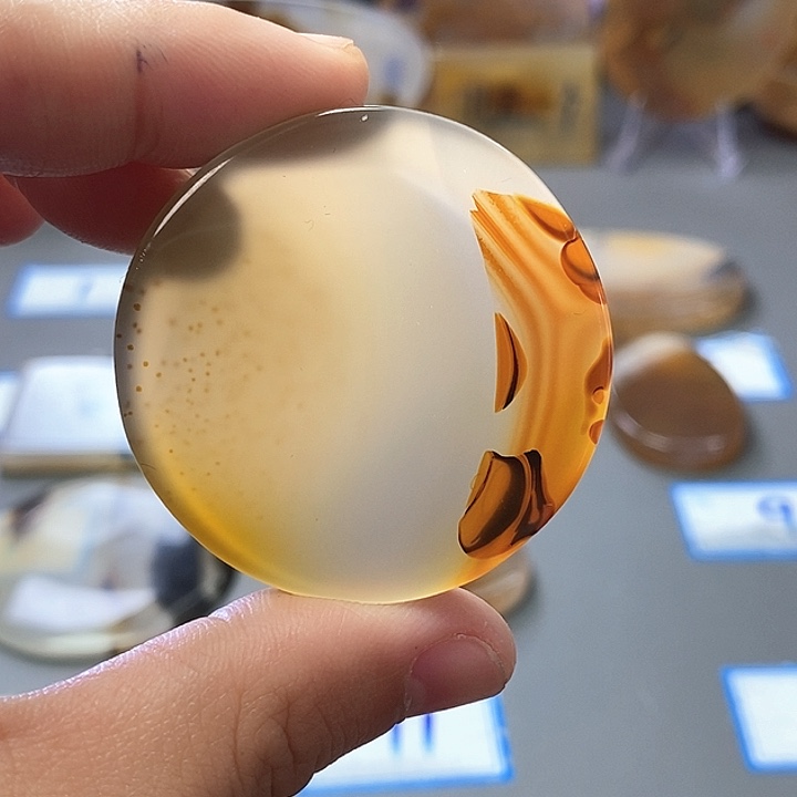 玛瑙/玉髓未镶嵌珠宝半成品