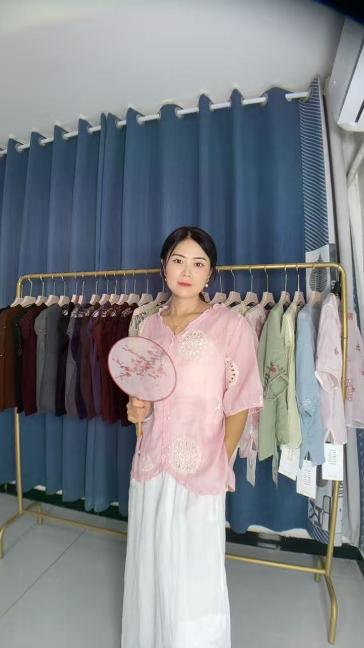 麻衣女神刺绣五分袖通勤休闲风夏季衬衫民族风中国风