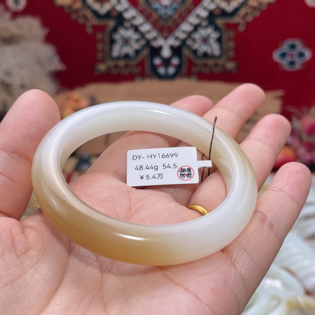 未镶嵌手镯和田玉羊脂白玉带糖泥鳅背54.5#天然和田玉手镯