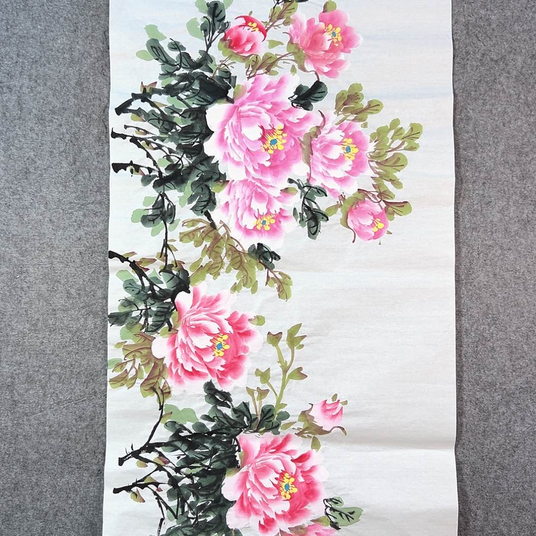 国画389 山水黔城市中心的一栋