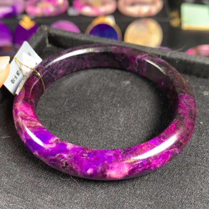 苏纪石（舒俱来）手镯未镶嵌