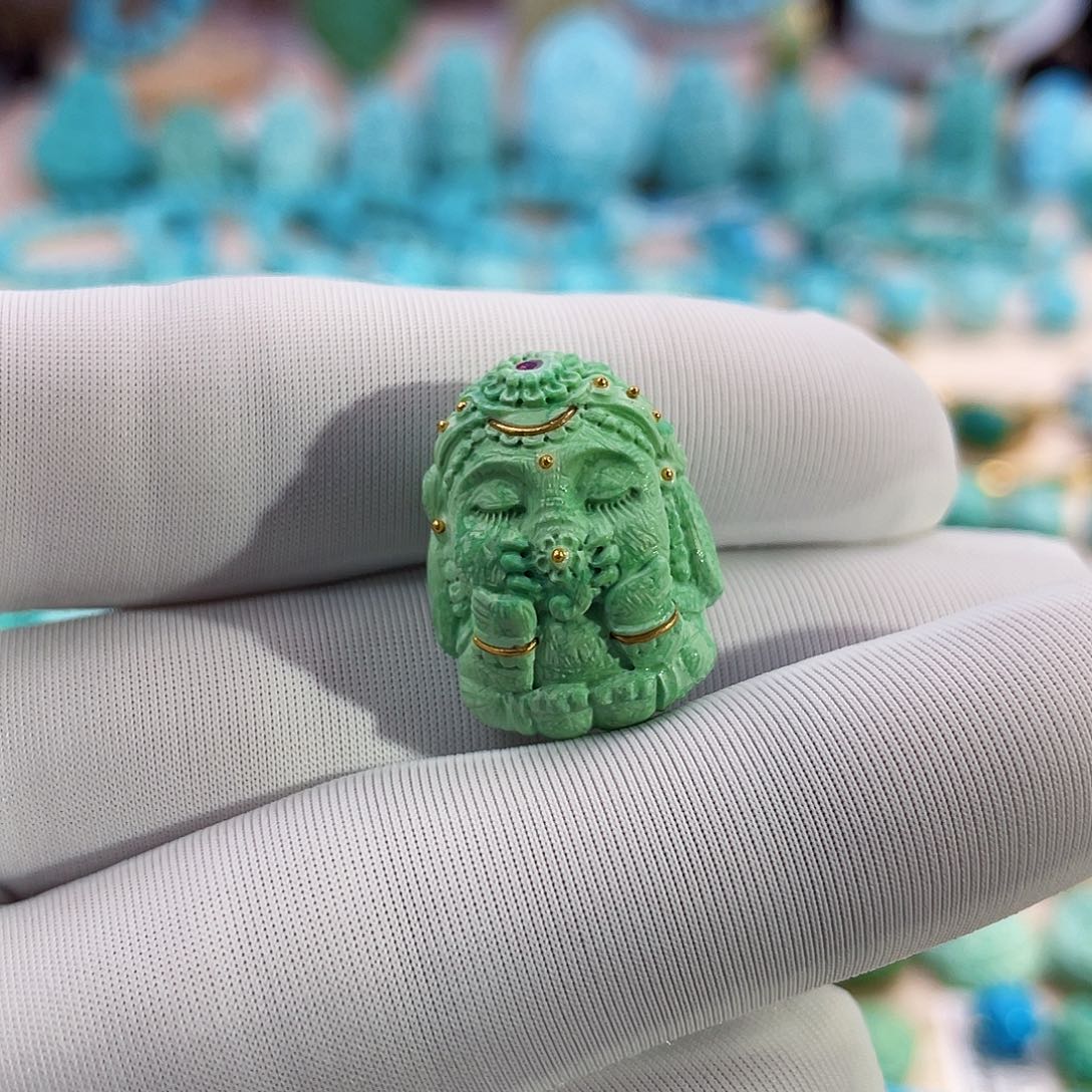 绿松石珠宝奇石未镶嵌断**.