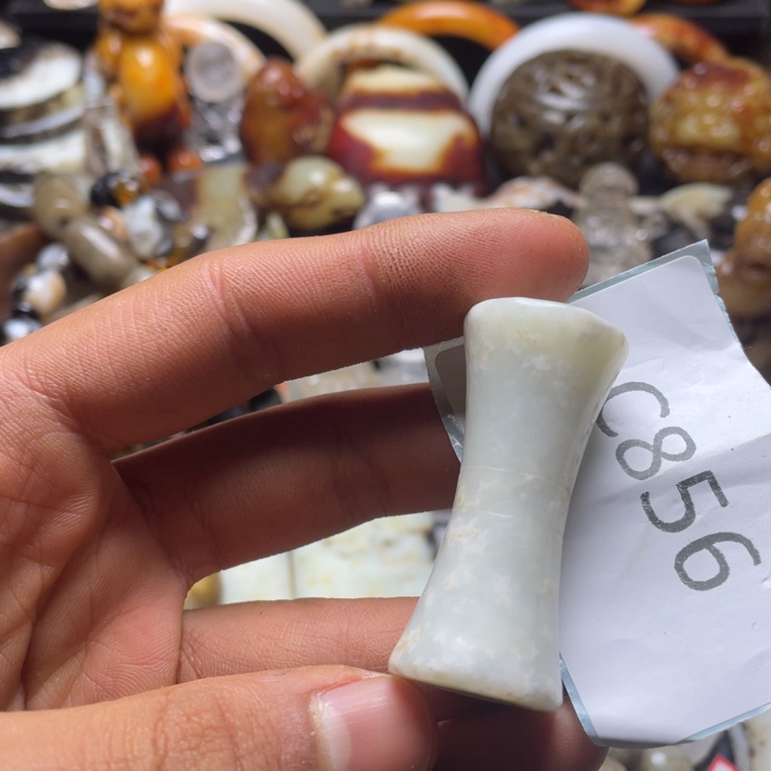 和田玉（糖玉）挂件未镶嵌