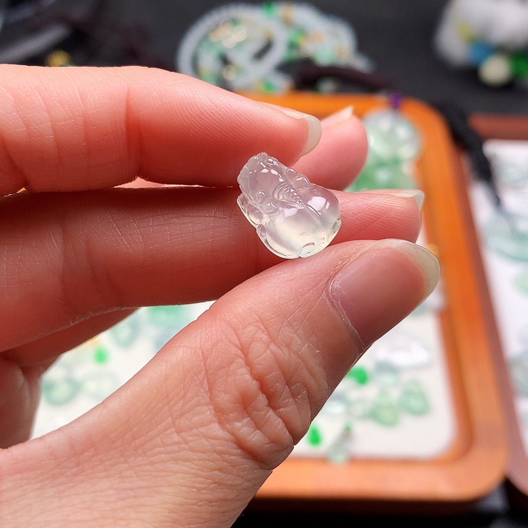 吊坠(不含链)未镶嵌翡翠貔貅