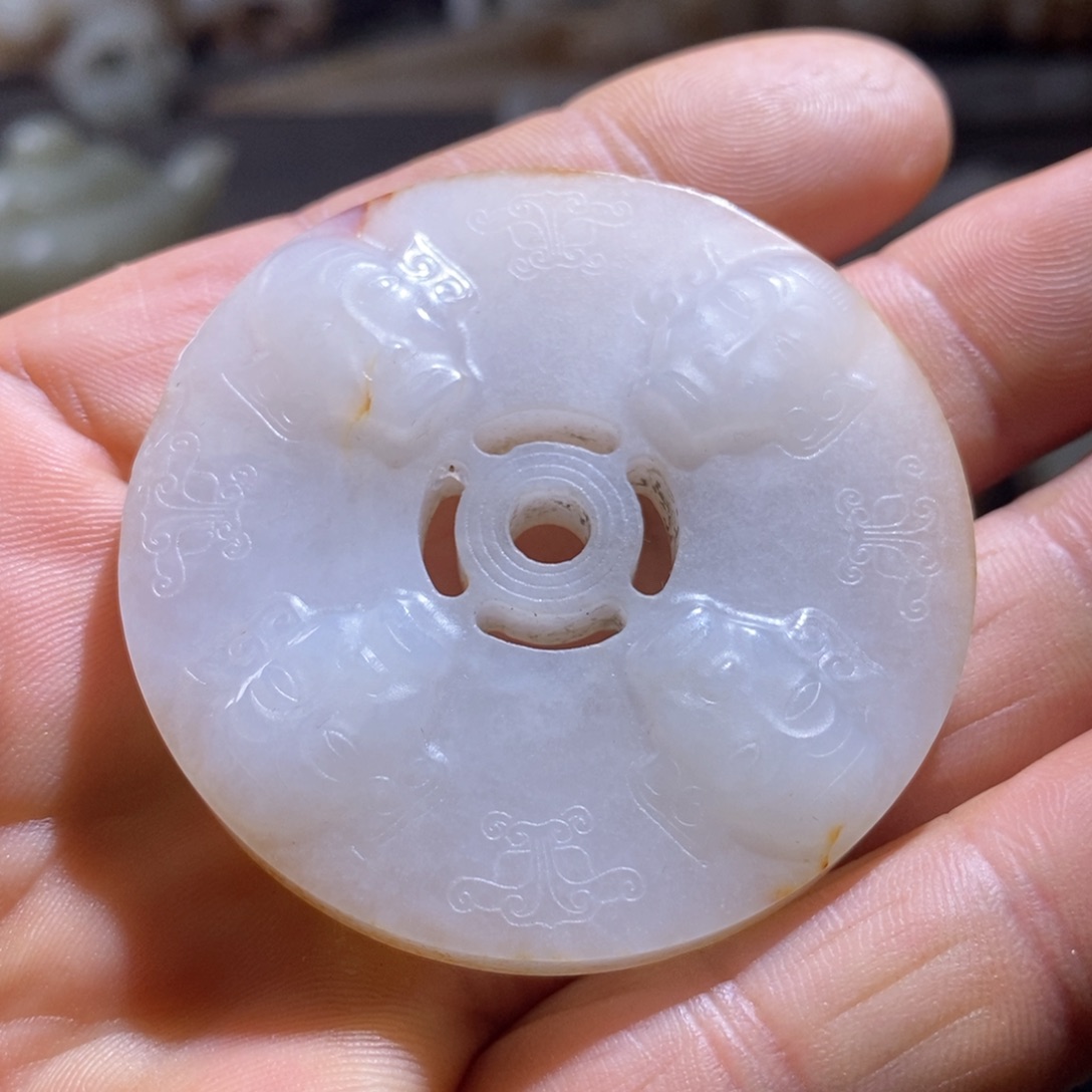 和田玉（糖玉）颈饰未镶嵌