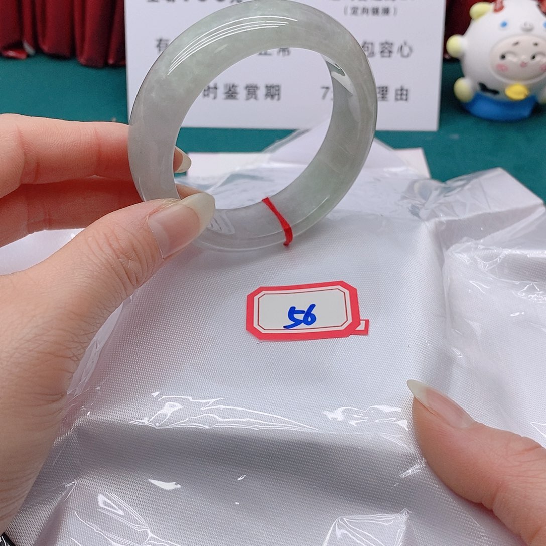 翡翠手镯未镶嵌随*5666666