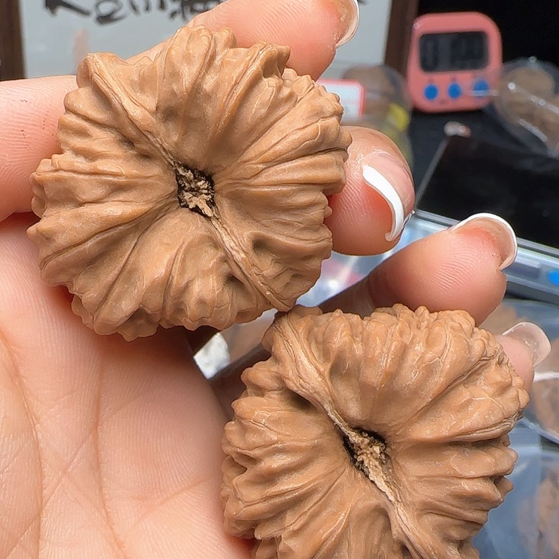 文玩核桃吊坠39➕凹底全品