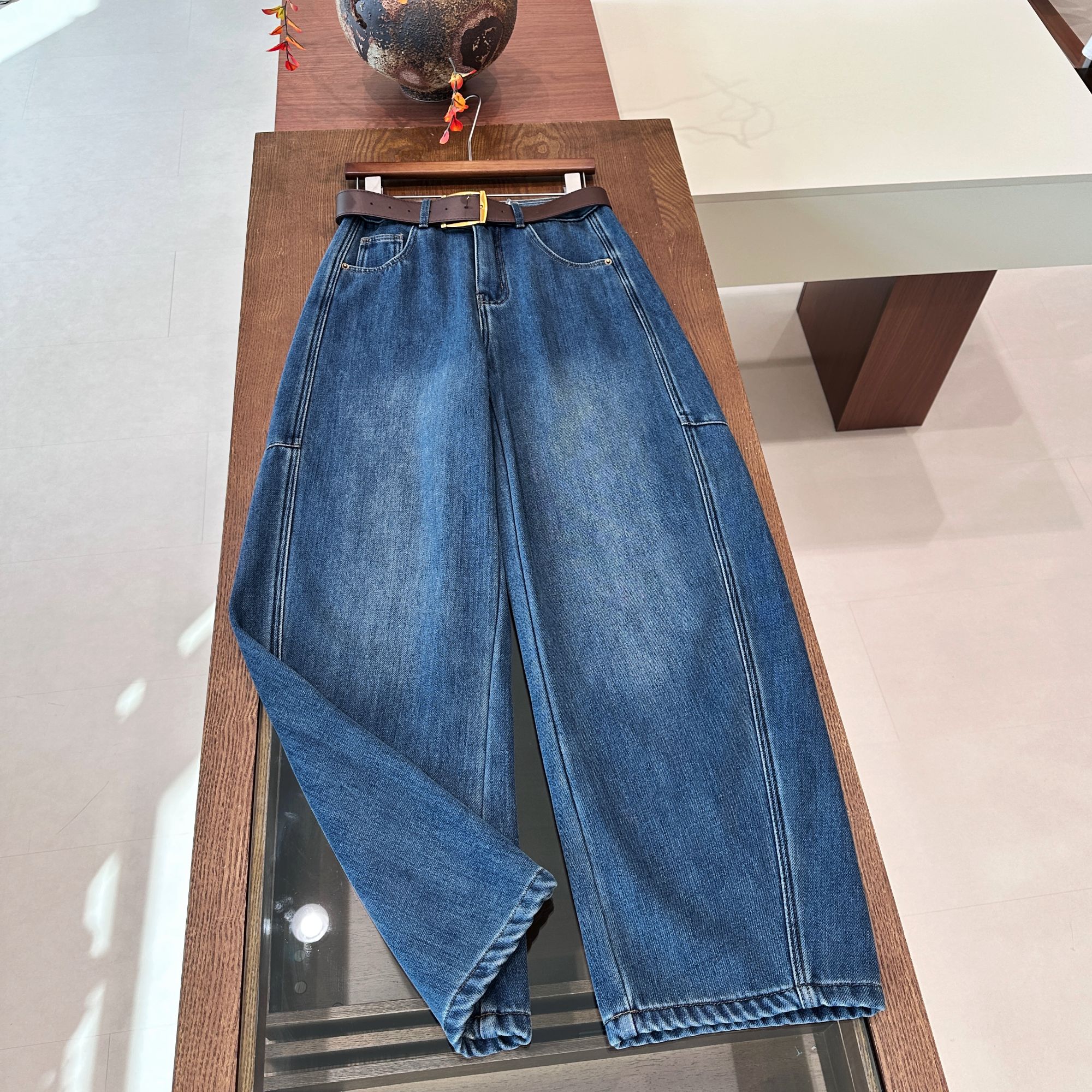 长裤女宽松中高腰复古加厚加绒弯刀时尚美式复古风牛仔裤b560