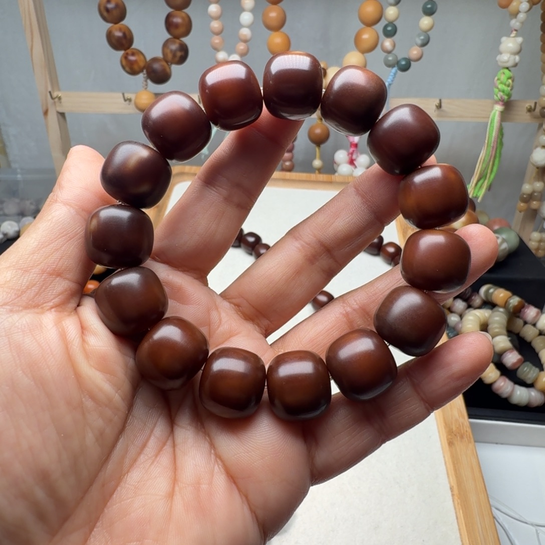 丘***糖手串菩提根/象牙果卡16干磨