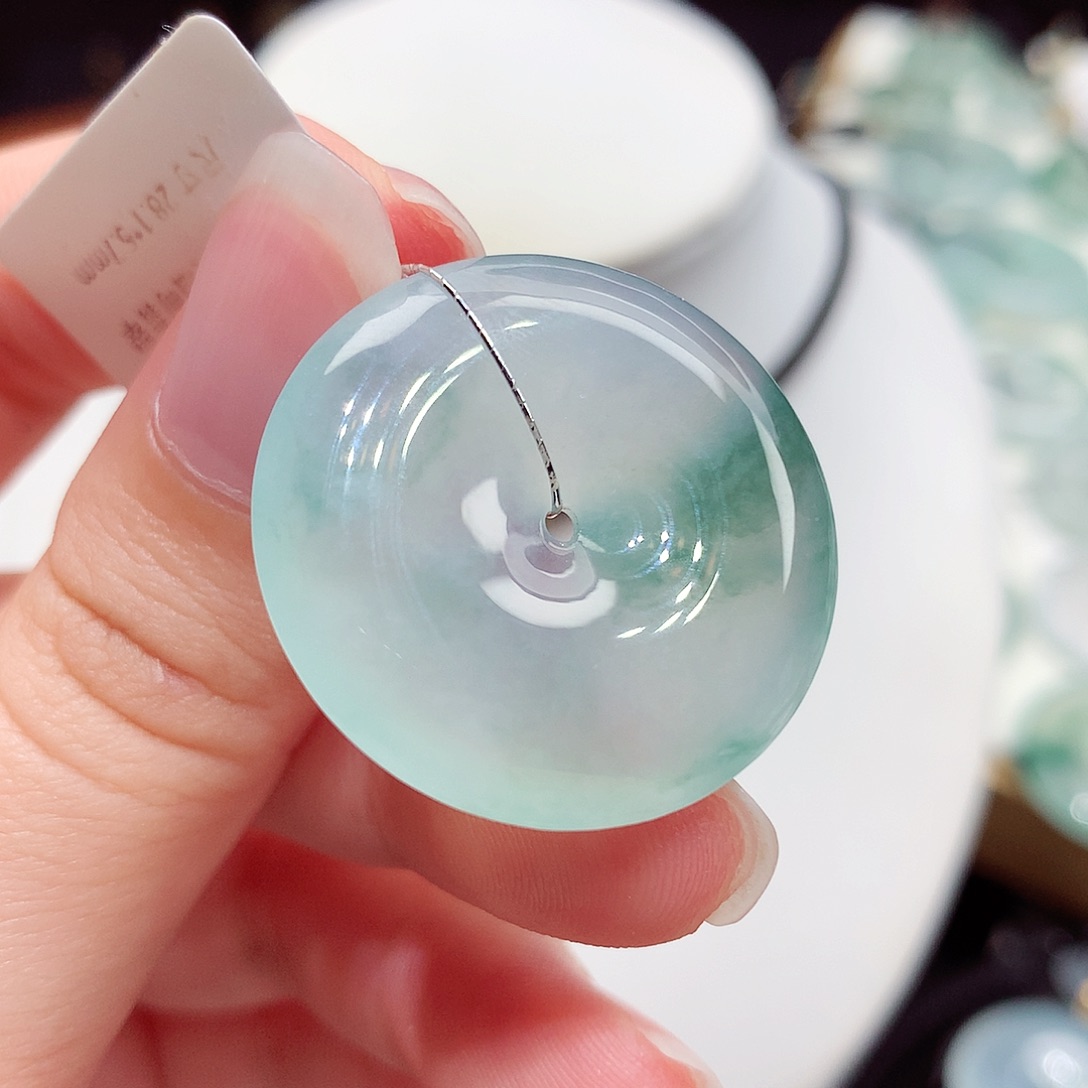 颈饰未镶嵌翡翠翡翠140，28.1/5.7