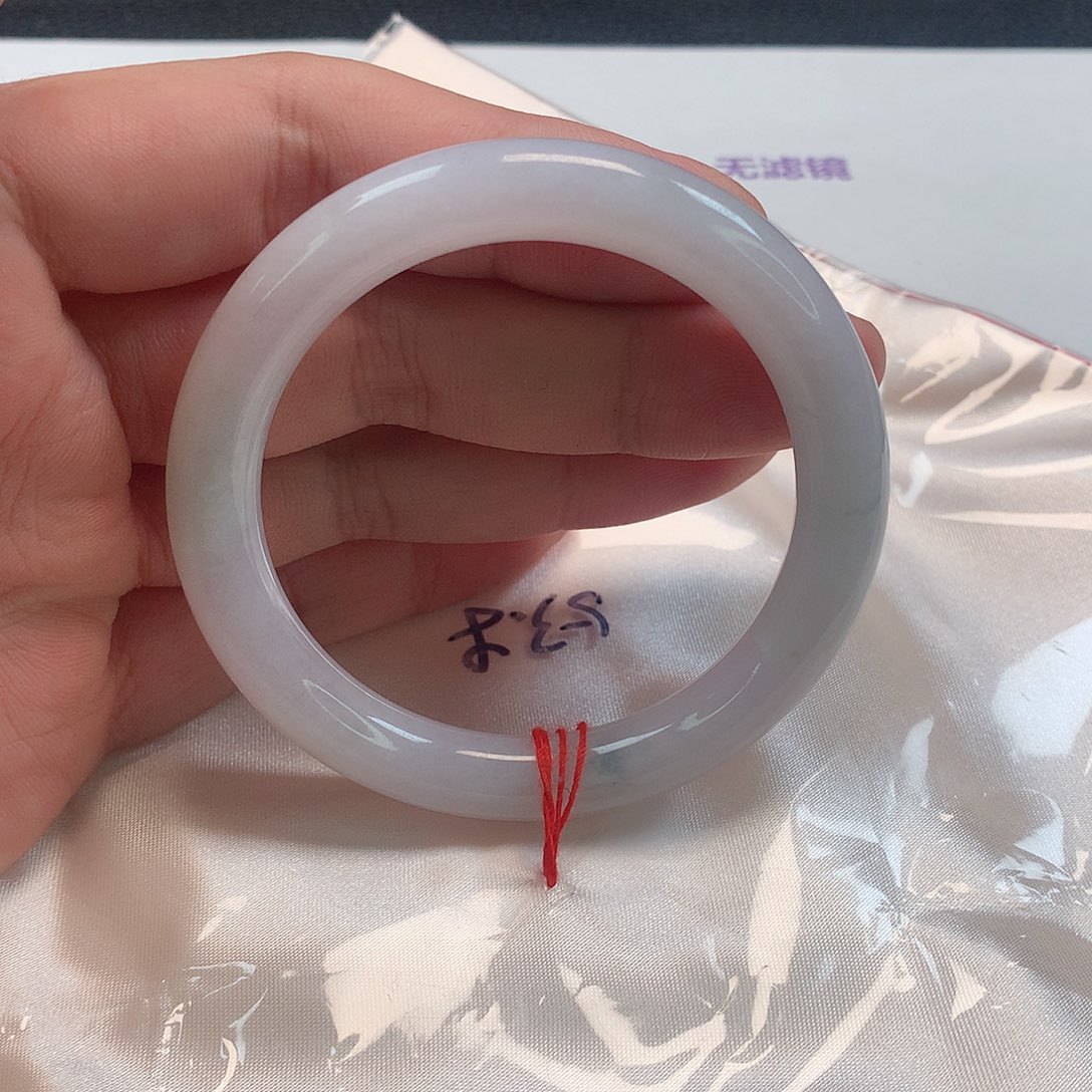 翡翠手镯（圆镯）未镶嵌319号