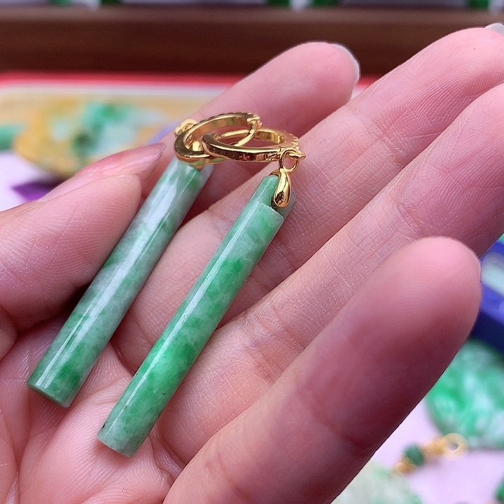 翡翠颈饰银S925镶嵌翡翠