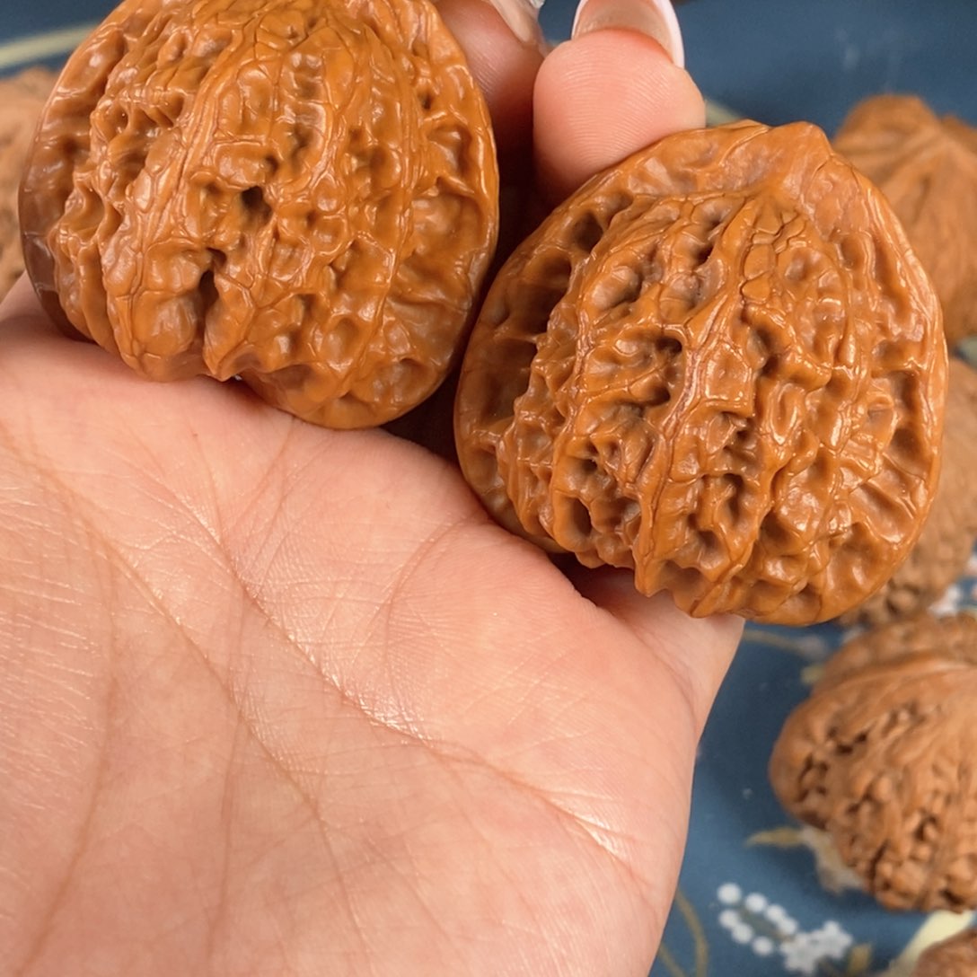 核桃黑**哥文玩核桃佛肚