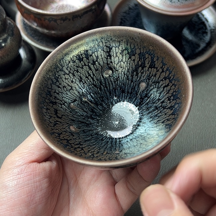 茶盏我想和她好好聊聊心里
