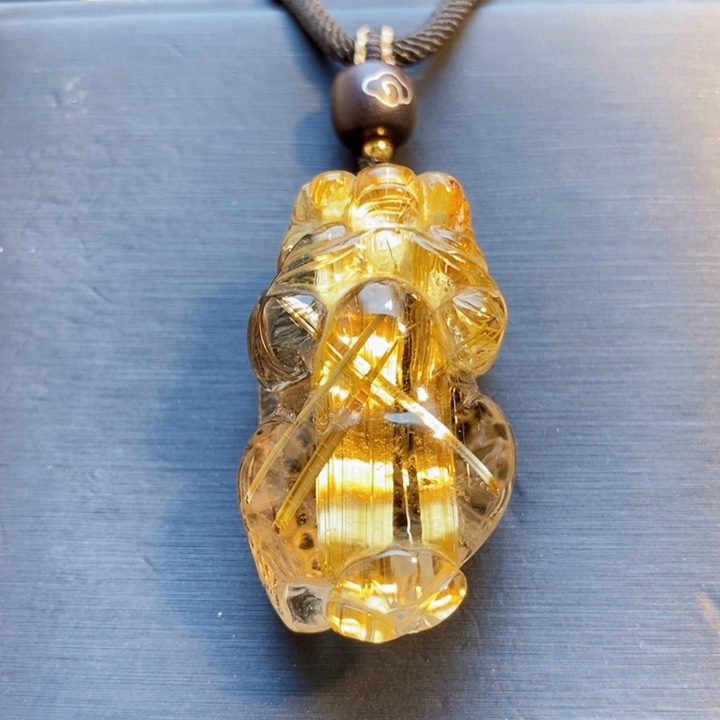 颈饰未镶嵌发晶天然钛晶一步登貔貅吊坠