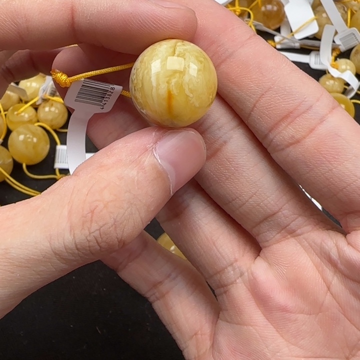 蜜蜡未镶嵌珠宝奇石天然170