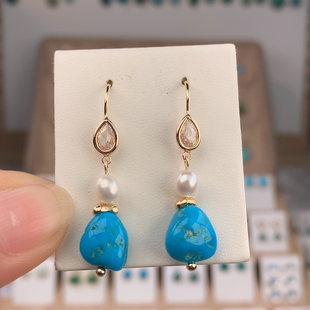 绿松石未镶嵌耳饰