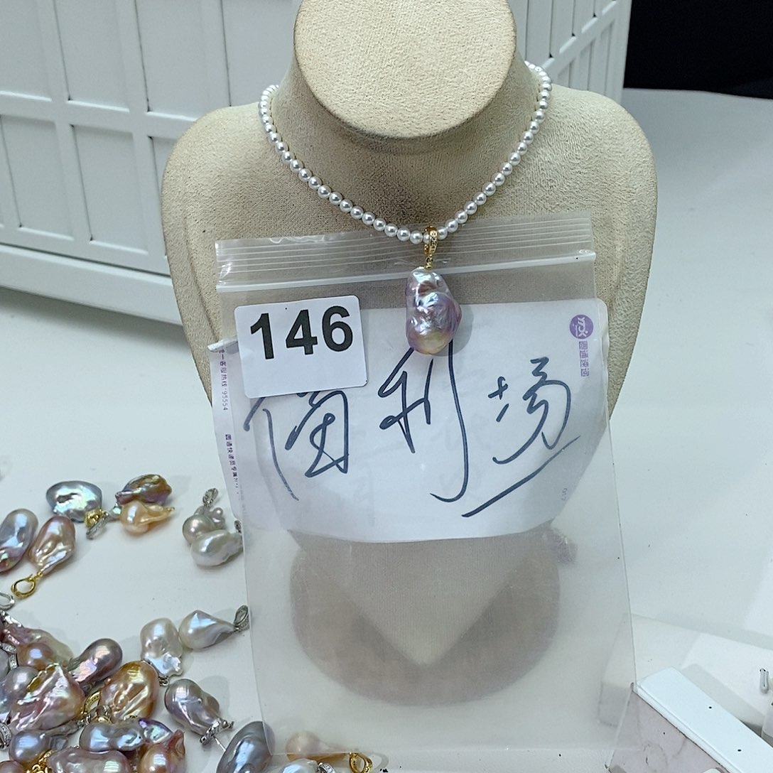 淡水珍珠颈饰合金