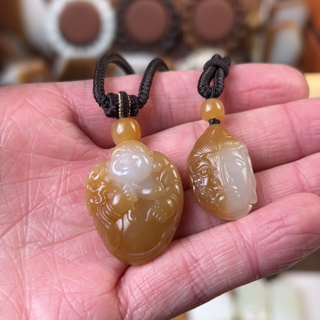 和田玉（糖玉）未镶嵌颈饰