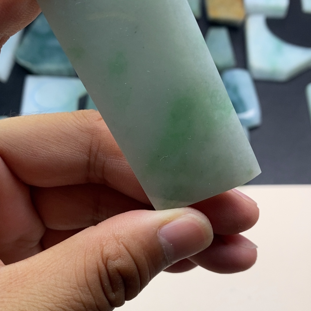 定制翡翠未镶嵌无事牌包工包料