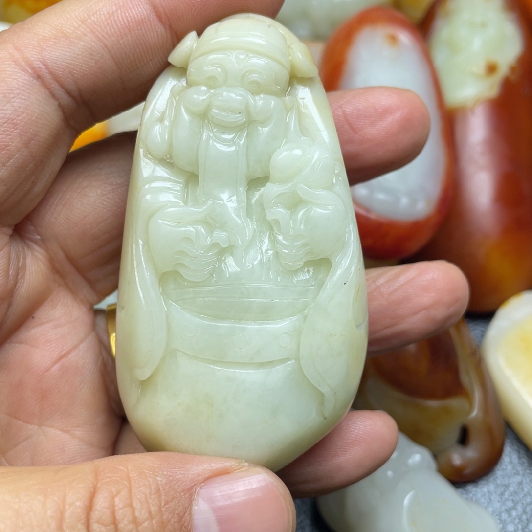 和田玉未镶嵌挂件