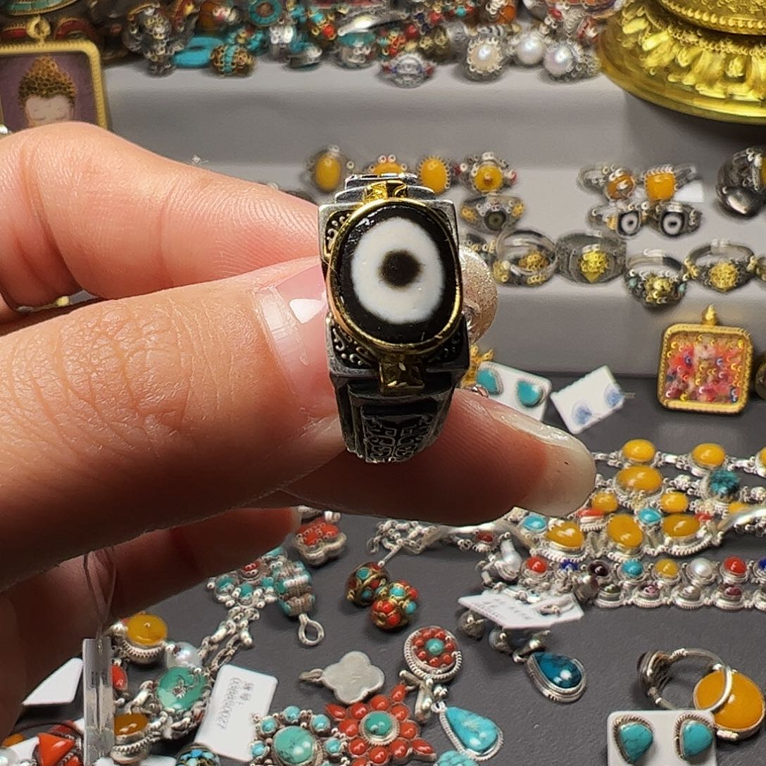 橄榄核手串/手链踏**?藏地密码