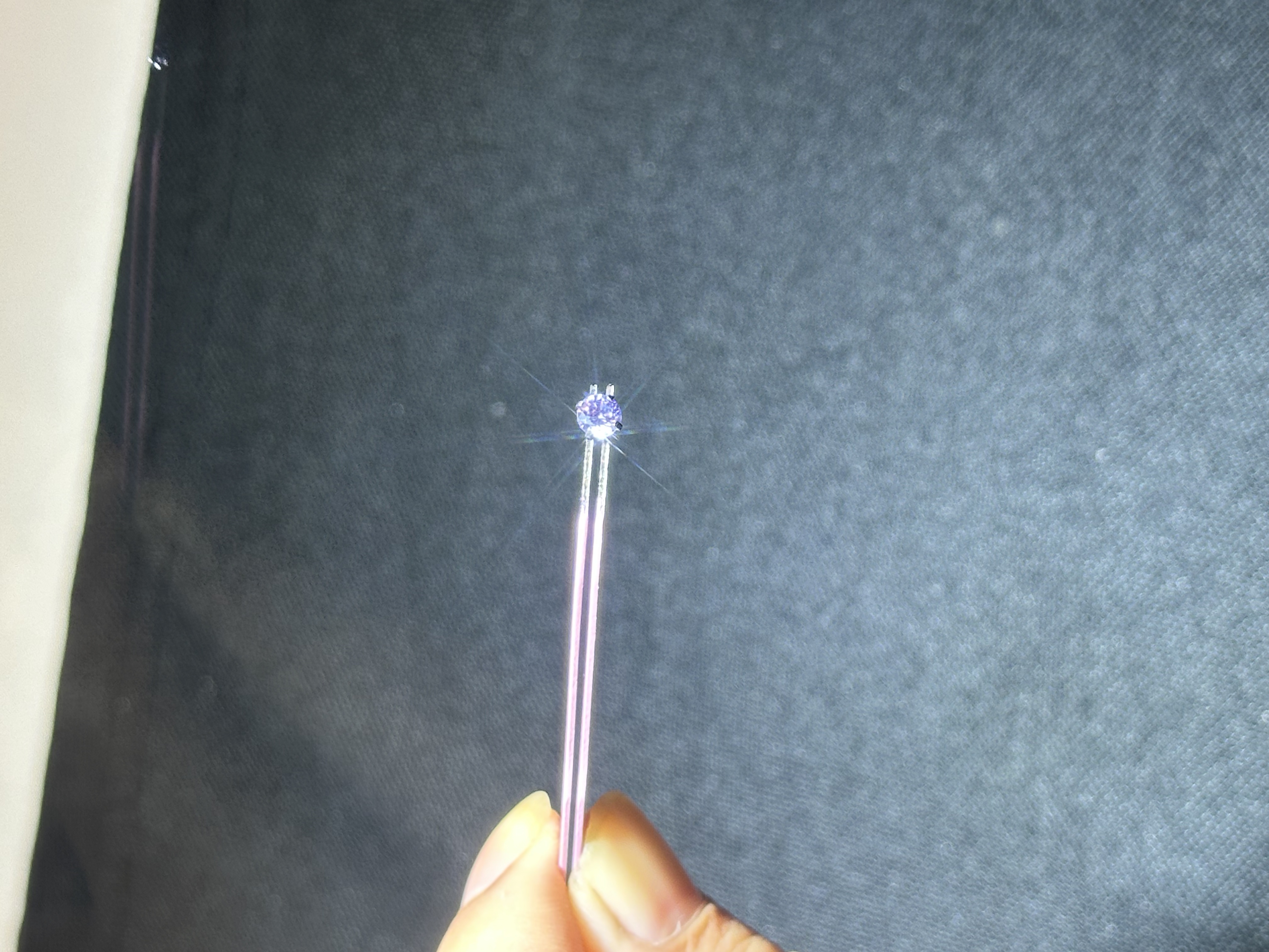 钛合金锆石耳饰 46男女气质简约4分耳饰耳钉银色时尚养耳洞4mm