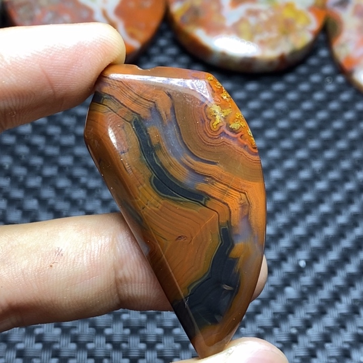 玛瑙/玉髓颈饰未镶嵌