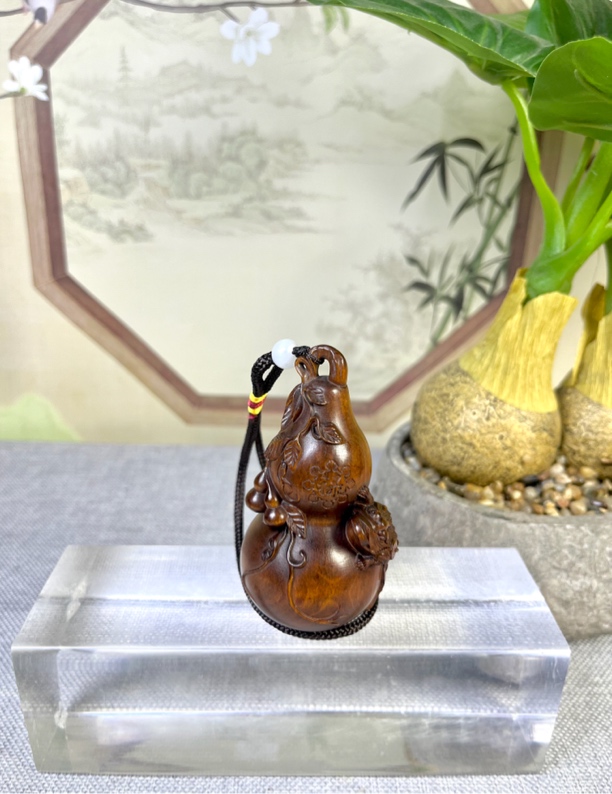 小叶黄杨木仿古做旧（金蝉葫芦）手把挂件高度8木雕复古怀旧工艺