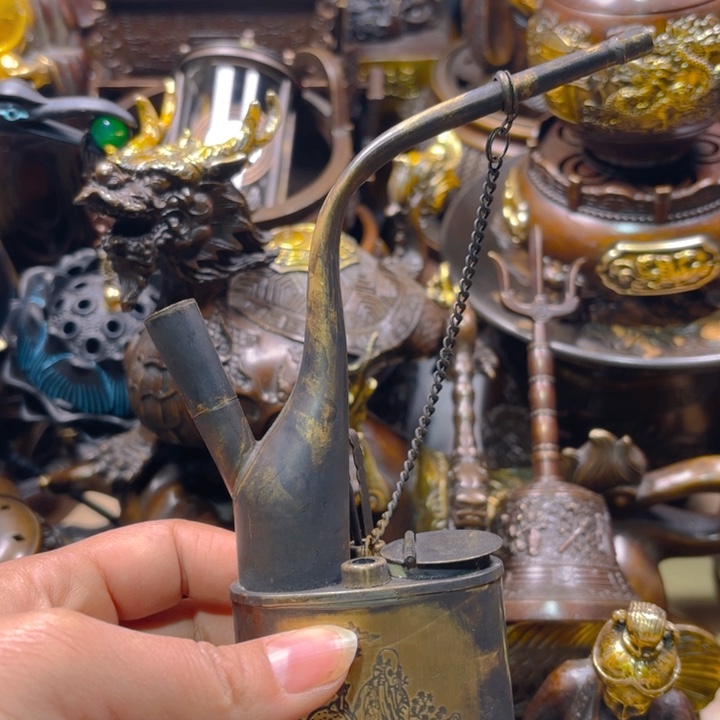 铜器摆件收收藏藏