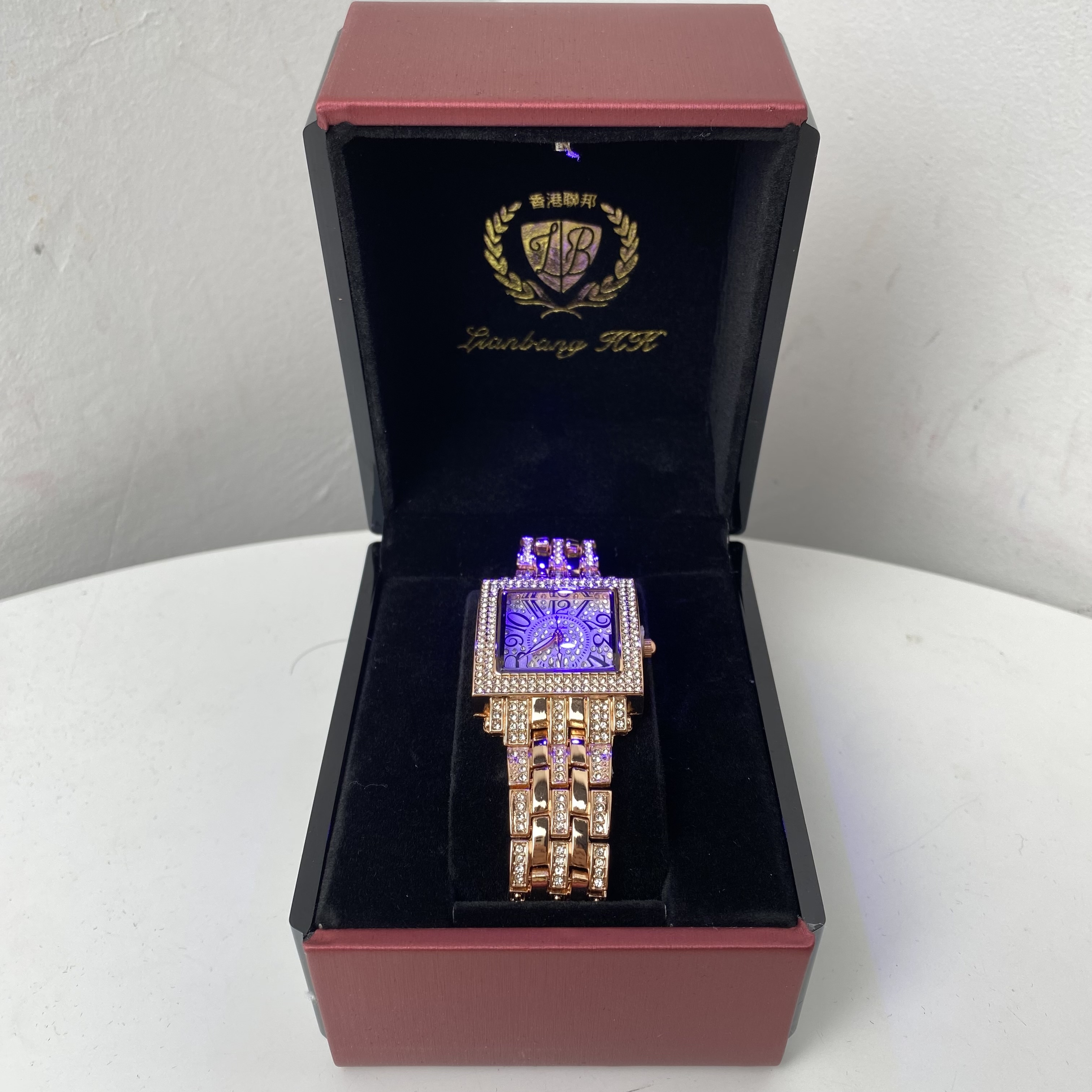 3937【赠调表器】 时尚气质手表