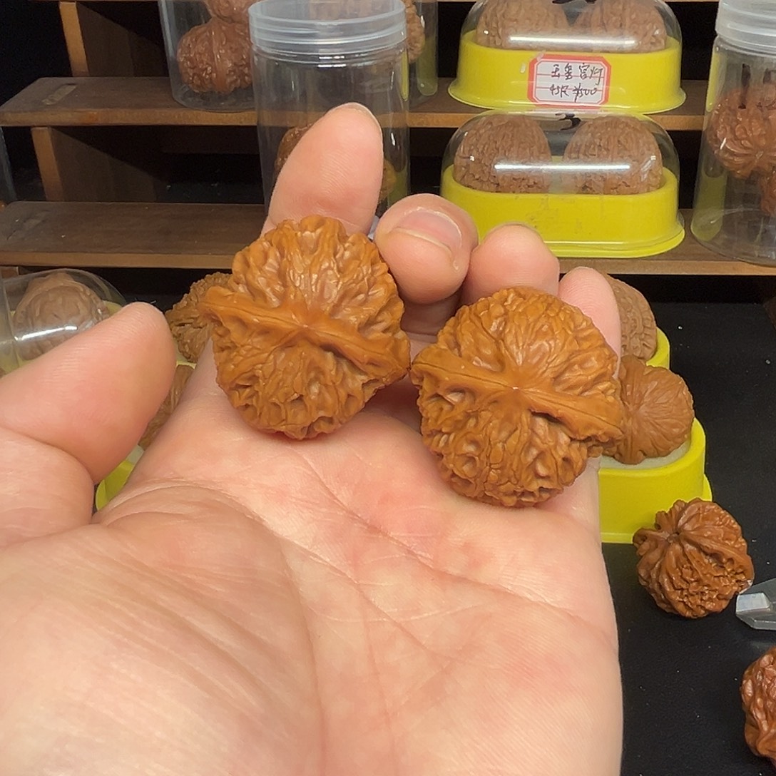 吊坠文玩核桃宫灯尺36