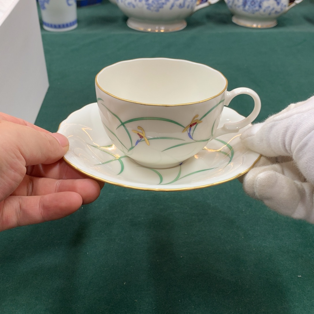 摆件全是大漂亮瓷器啊美美哒