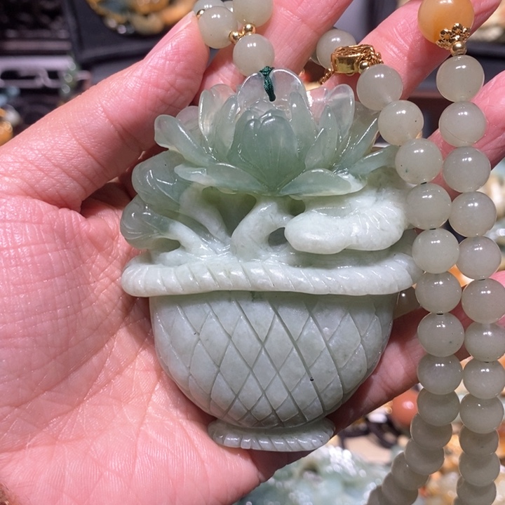 岫玉毛衣链未镶嵌