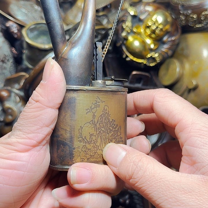 铜器摆件收收藏藏