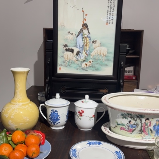 梧**中陶瓷。。。。。。。。。。陶瓷