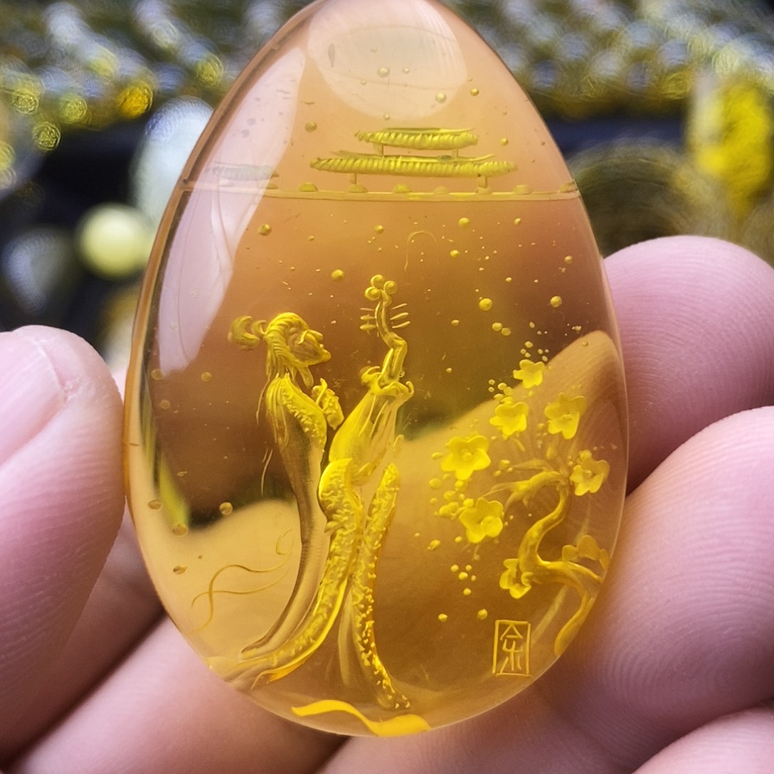 金珀未镶嵌吊坠(不含链)