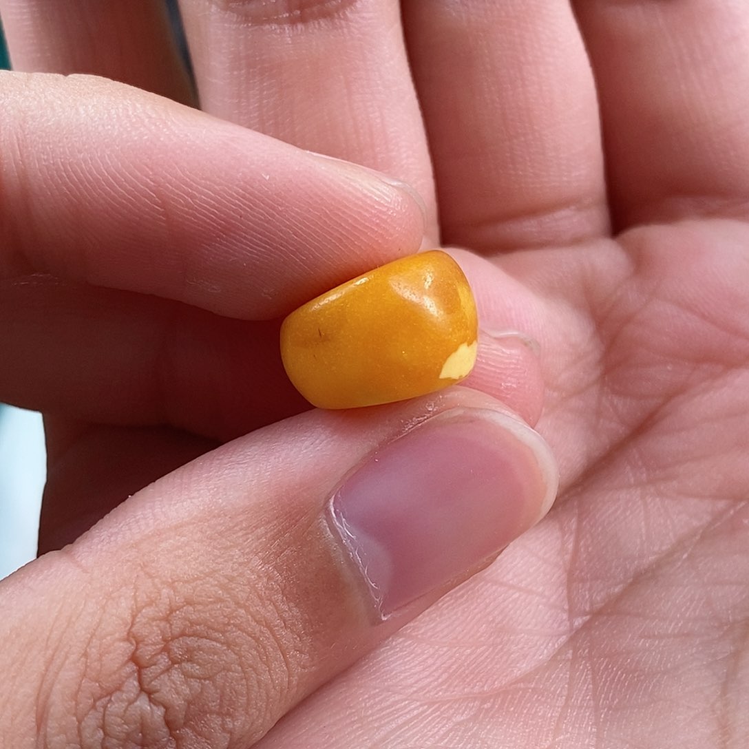 蜜蜡珠宝奇石未镶嵌