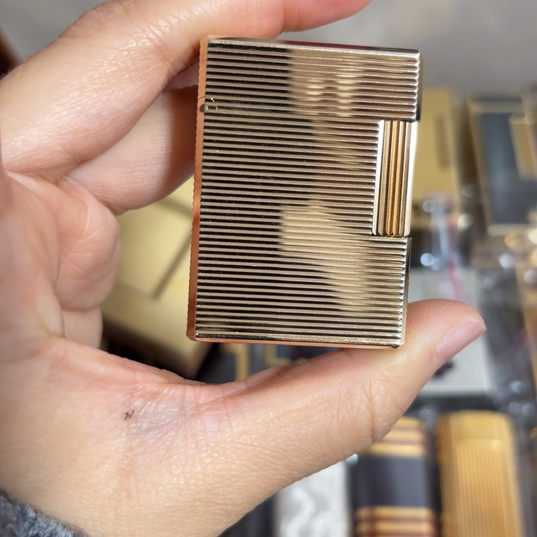 都登卡中古打火机