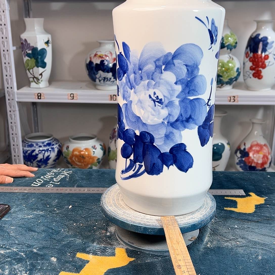 摆件景德镇陶瓷书青牡